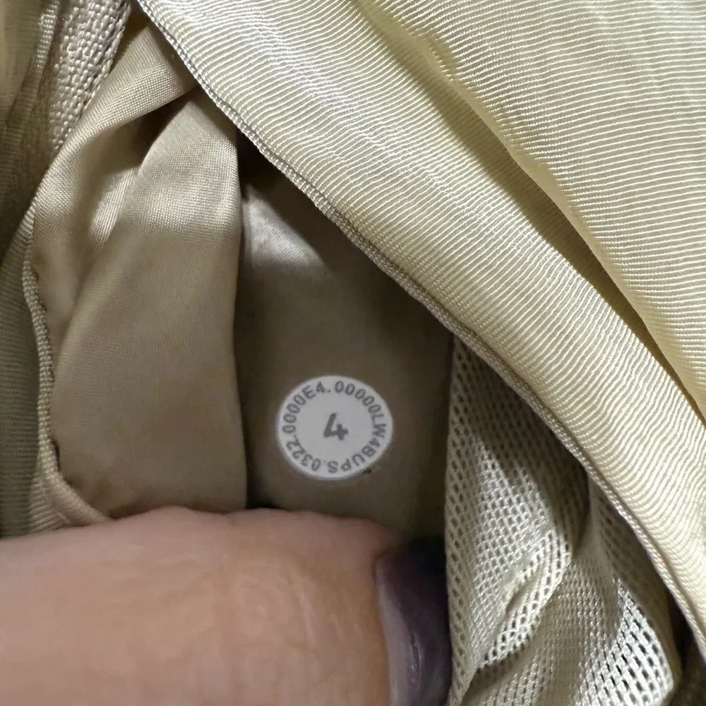 Lululemon Non-Stop Bomber *Reversible Size 4